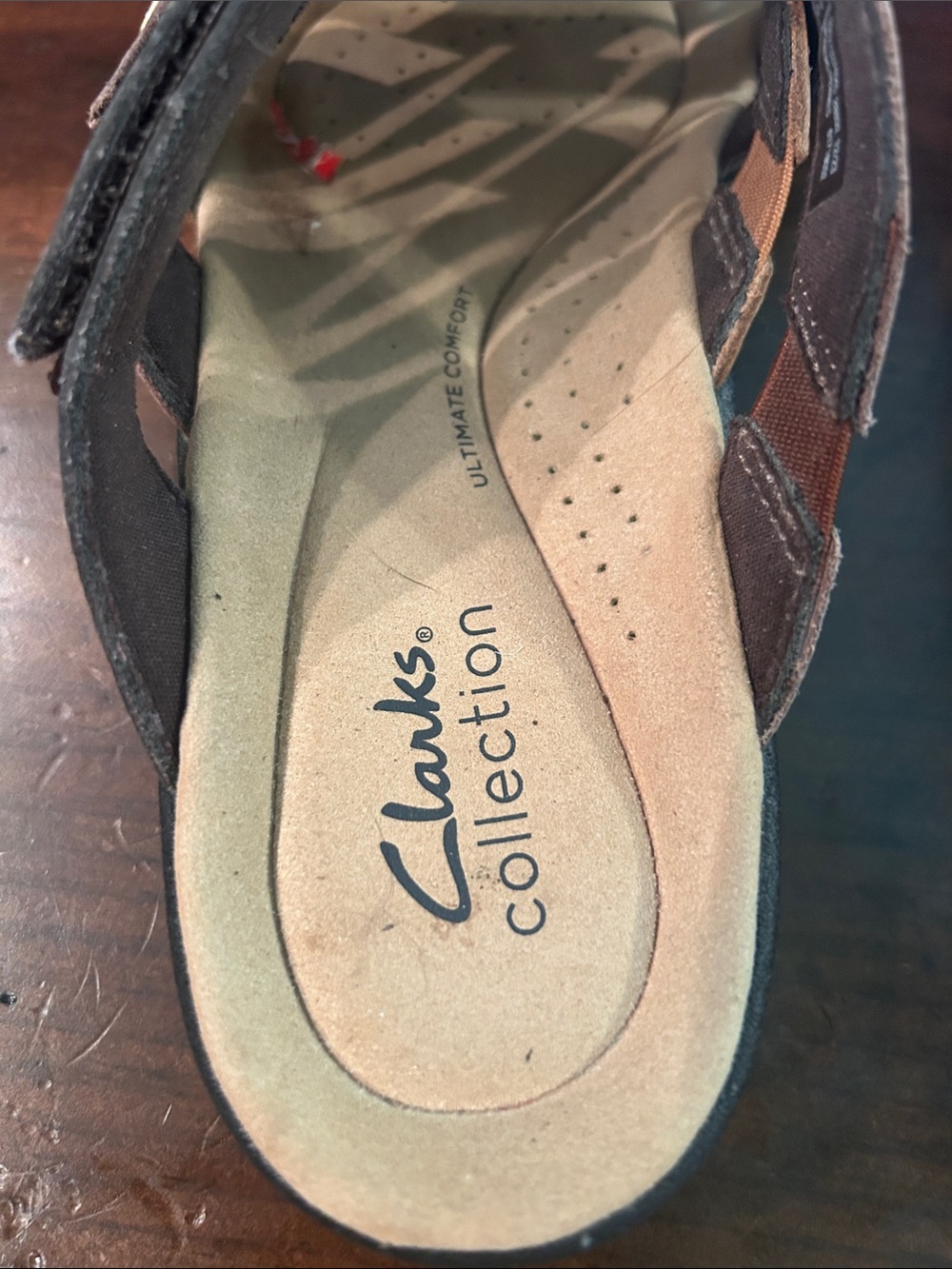 Clarks Womens’ Brown and Black Crisscross Slide Sandals - Picture 2 of 4